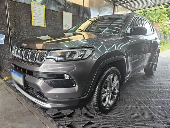 JEEP COMPASS 1.3 T270 TURBO FLEX LONGITUDE AT6 JEEP COMPASS 1.3 T270 TURBO FLEX LONGITUDE AT6